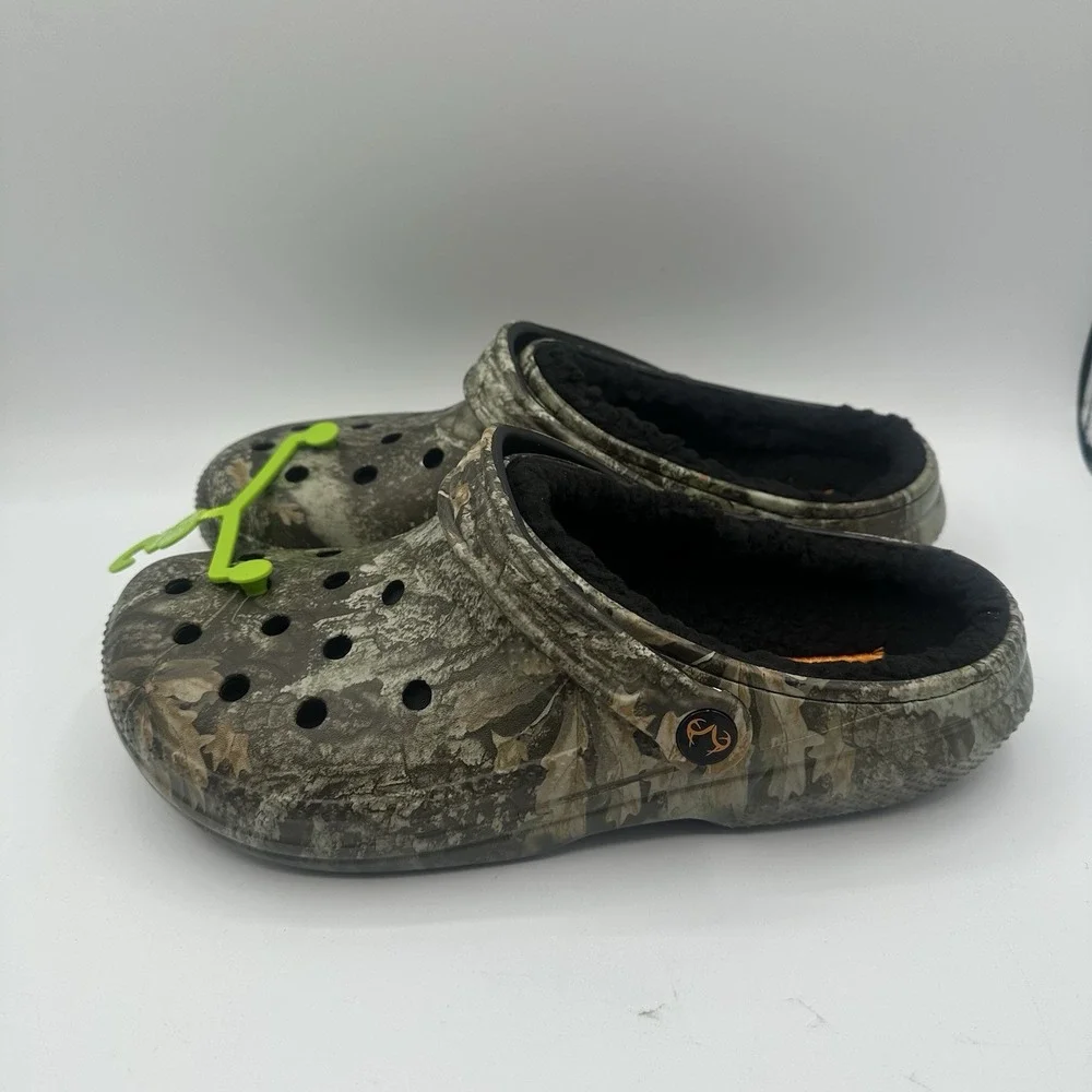 Crocs Realtree APX Classic Clogs Mens 9 Womens 11 Green Camo Lined Slip On Shoes
